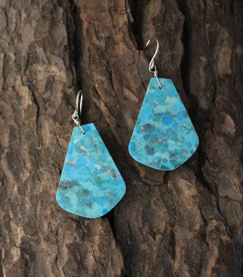 Genuine Indian Handcrafted Sterling Silver Earrings : Sterling Silver & Royston Turquoise Pendant - Two Grey Hills - This is an authentic native american silver jewelry earring set.