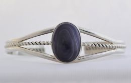 Round-Oval Wampum Bracelet