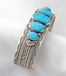 TURQUOISE ITHACA PEAK CUFF