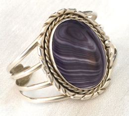 Large Round Oval Cabochon Wampum Bracelet