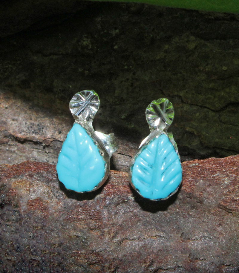 Snare Leaf Earrings in Turquoise – RSPCA Shop