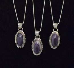 Oval Wampum Necklace with Designed Sterling Silver Edge