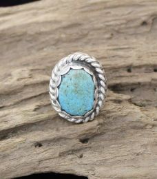 SMALL TURQUOISE RING